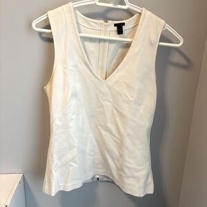 J. CREW WHITE STRUCTURED SLEEVELESS TOP
